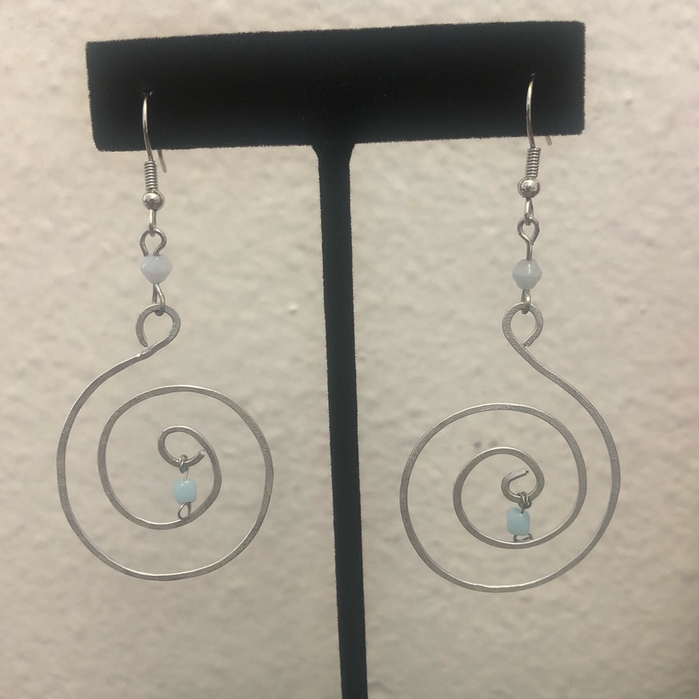 Earrings - Picture 2 of 4